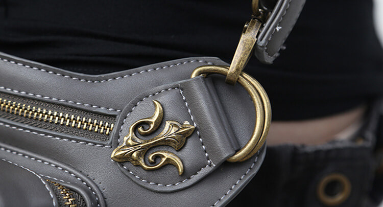Steampunk Waist Bags Unisex Skull Leather Cross Body Thigh Packs detail 15